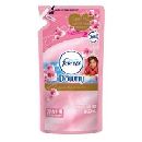 ファブリーズ ダウニーエイプリルフレッシュの香り つめかえ用 320ml